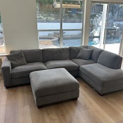 3 Piece Gray Sectional 