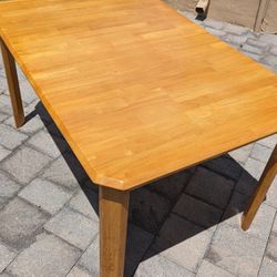 Wooden Expandable Dining Table