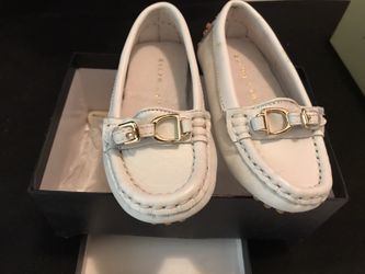 Lil girls Ralph Lauren loafers in white size 5 1/2