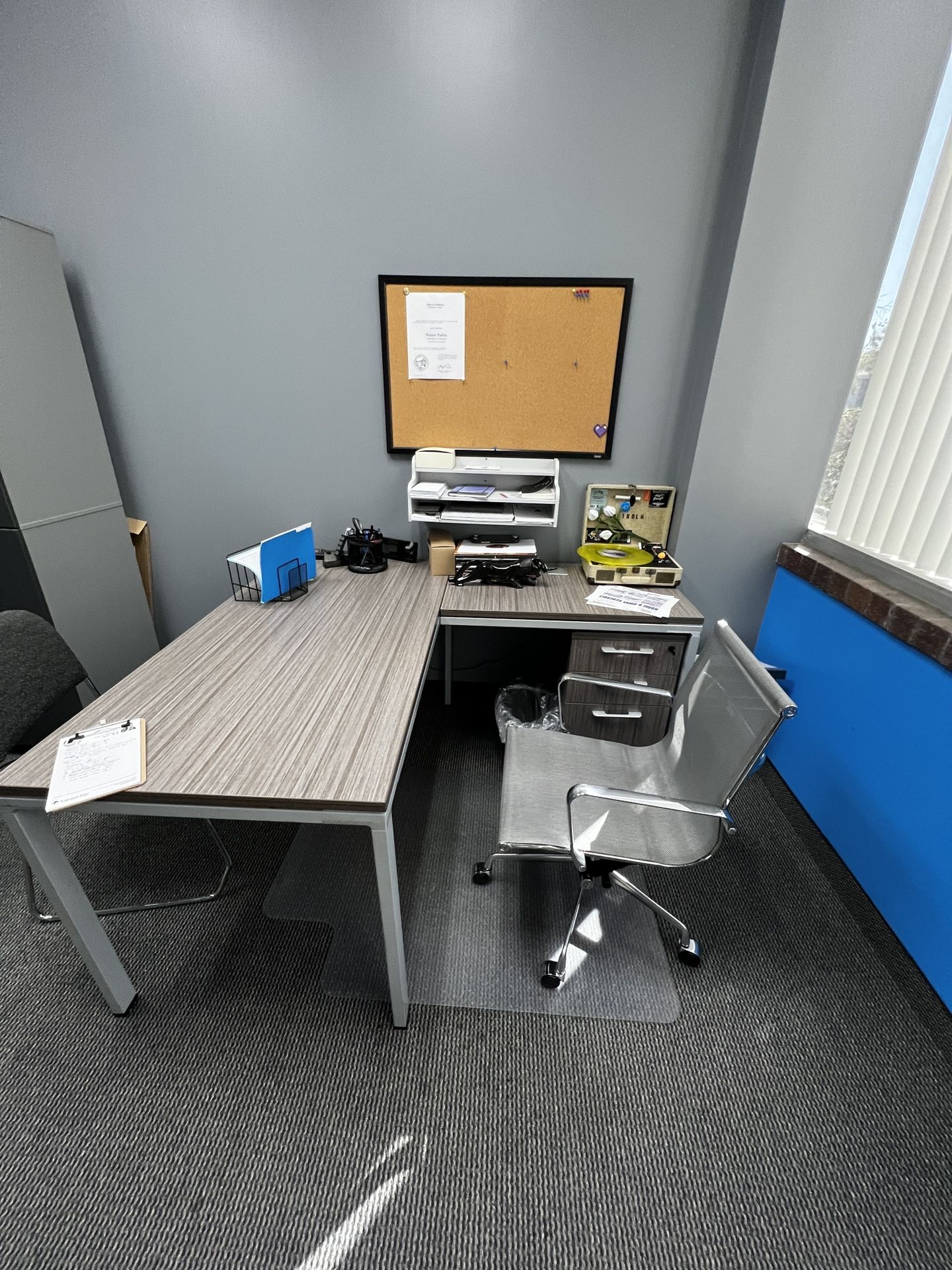 L Shaped Office Desk With File Cabinet