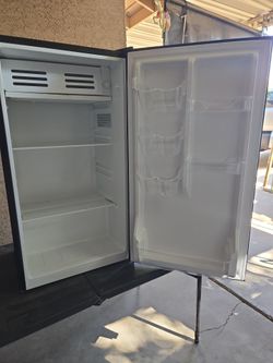 FRIGIDAIRE SUPER NICE CLEAN GOOD CONDITION WORK