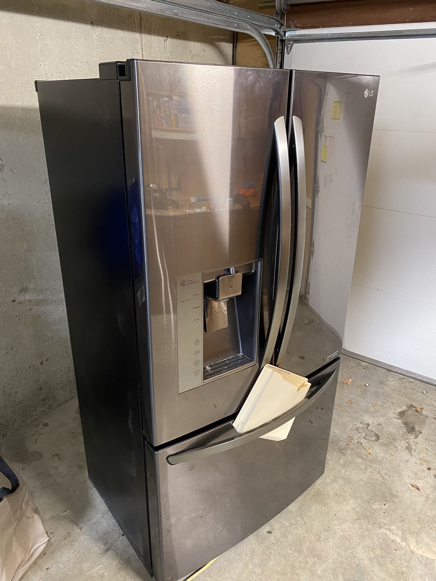 LG French Door Refrigerator (not Cooling)