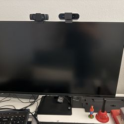 SAMSUNG 32" M5 LED Smart Monitor and Streaming TV, FHD, Remote Access, (1,920 x 1,080) - LS32AM500NNXZA