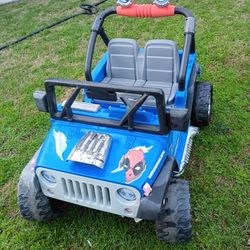 Jeep Battery Powered Kids Car