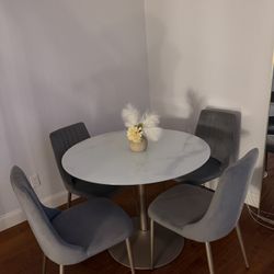 Round Dining Table Set