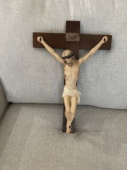 Limited Edition Giuseppe Armani, Crucifix Jesus On The Cross