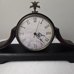 Antique Replica Quartz Mantle Clock Working Mahogany Wood Look