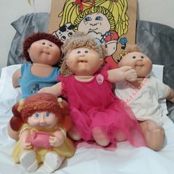 Authentic Cabbage Patch Bundle...