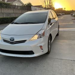 2012 Prius V