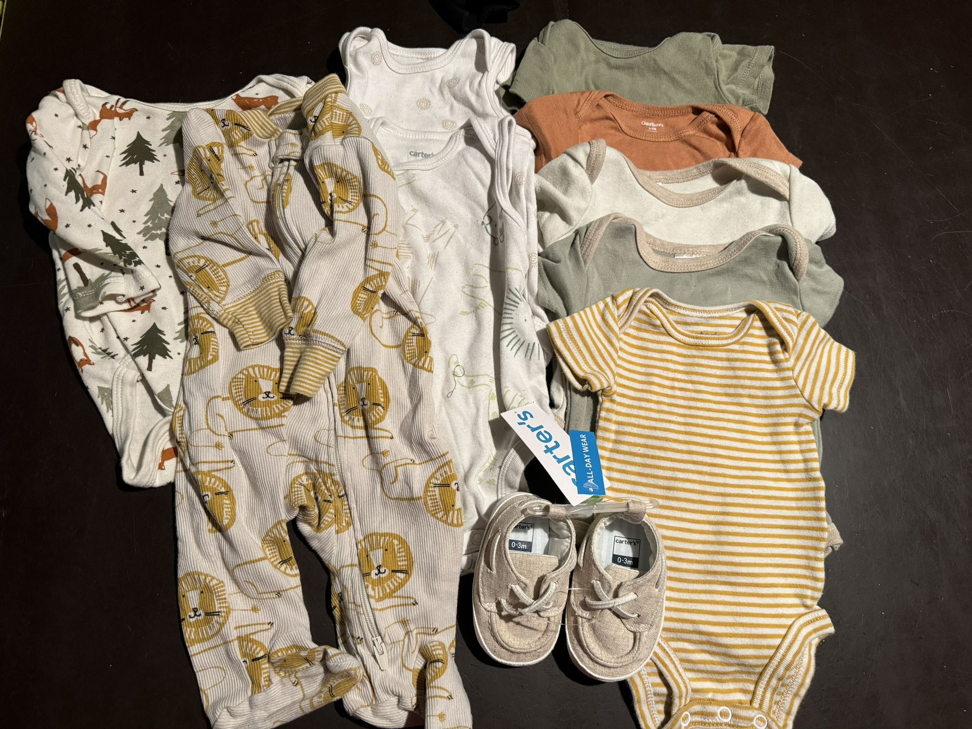 0-3 M Onesies And Shoes