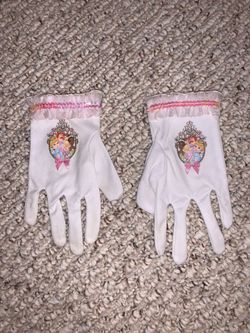 Disney Dress up Princess Gloves $3
