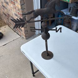 Vintage Metal Horse Weathervane 
