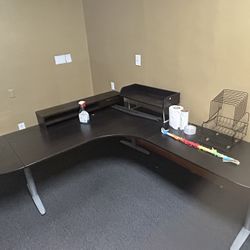 Selling Ergonomic Desks