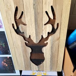 Rustic Moose Head Artwork