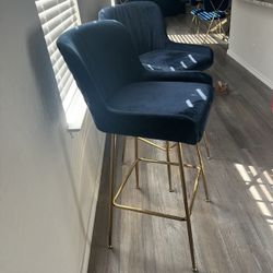 Nikhil 31” Bar Stools