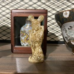 Antique Jade Women Mini Statue 