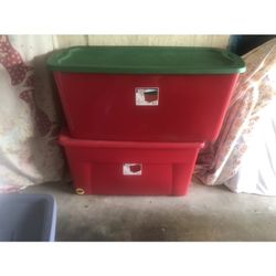 PLASTIC TOTES