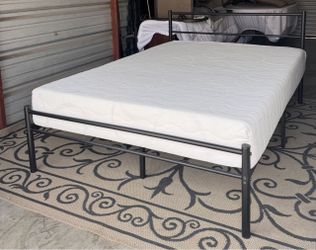 Full Size Bed