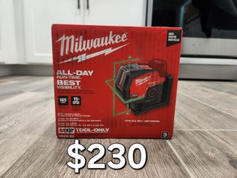 MILWAUKEE M12 GREEN LASER CROSS LINE  &PLUMB POINTS TOOL-ONLY