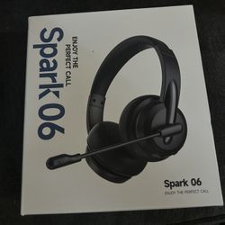 Wireless Headset with Mic for Work with AI Noise Cancelling Mic for Clear Calls, Bluetooth V5.3 Headphones with Microphone to USB A/C Dongle Green