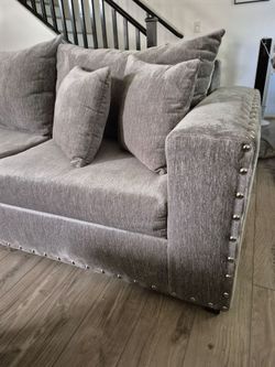 Beautiful lounge/sofa