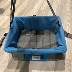 Car Seat - Small Dog: BEST OFFER!