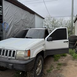 1993 Jeep Grand Cherokee 5.2 4by4 