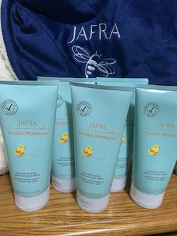 Jafra shampoo tender moment for babies