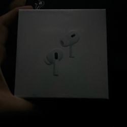 AirPods
