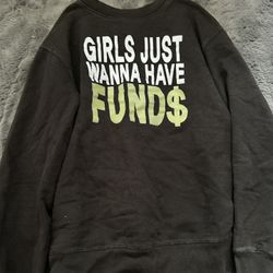 Oversized black sweatshirt with green accents