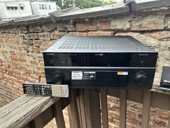 Yamaha RX-A1000 with Blu-ray player