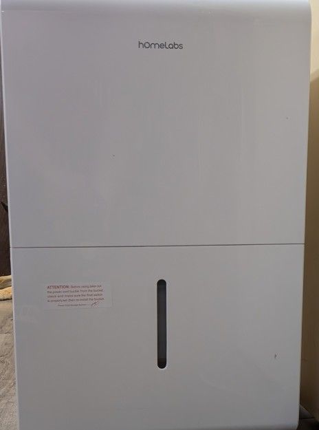 $50!! IF YOU BUY TODAY 10/27!! I MIST MOVE IT THIS WEEK, TO YOU OR THE TRASH!! Dehumidifier By homeLabs $100 / O.B.O