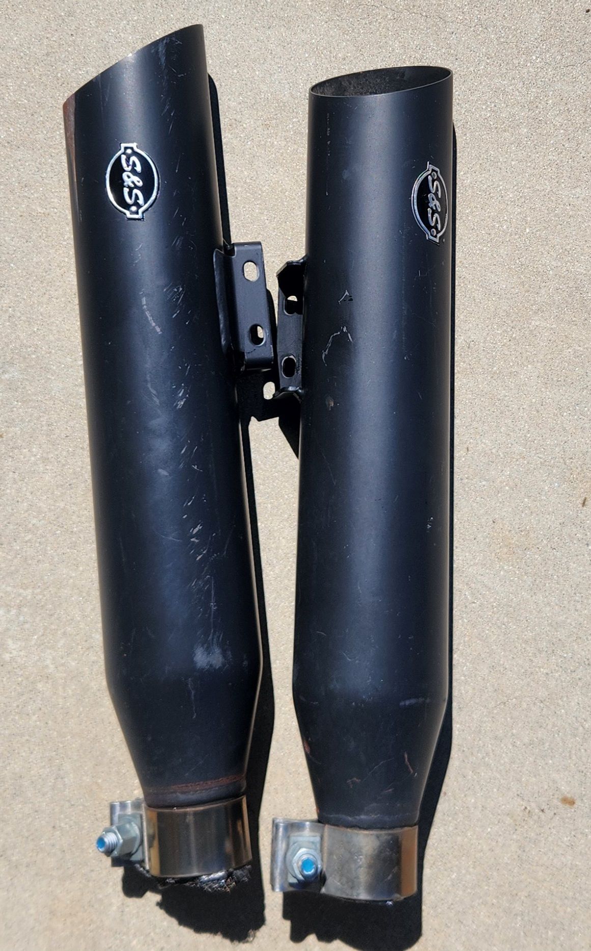Harley Davidson M8 softail slip on exhaust