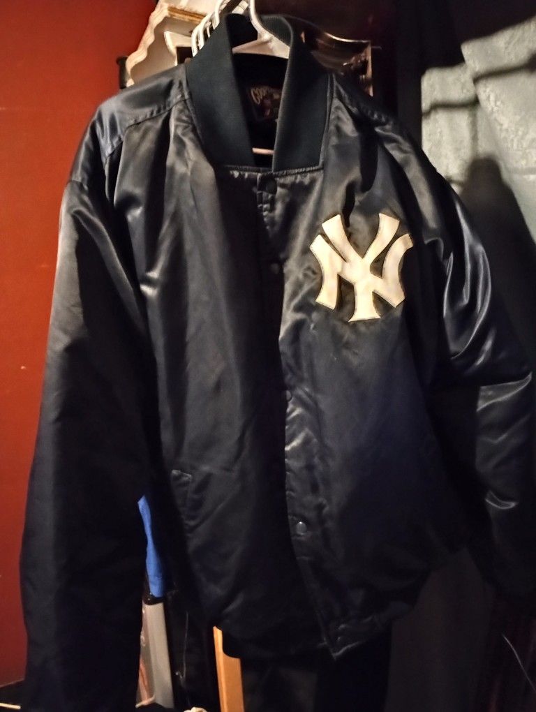 New York's Yankees Jacket Classic 40 Bucks And It's Yours Xl Size (contact info removed)