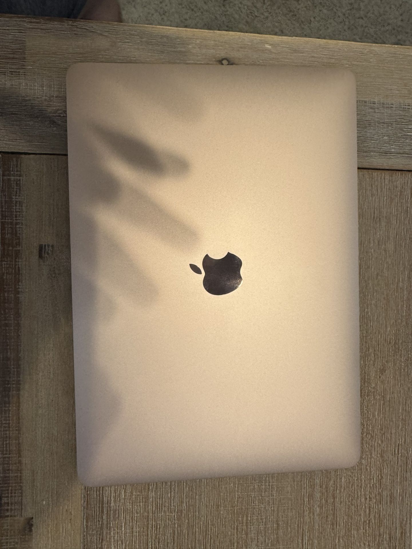 MacBook Air M1 – 16GB RAM / 512GB SSD – Excellent Condition, Low Battery Cycles