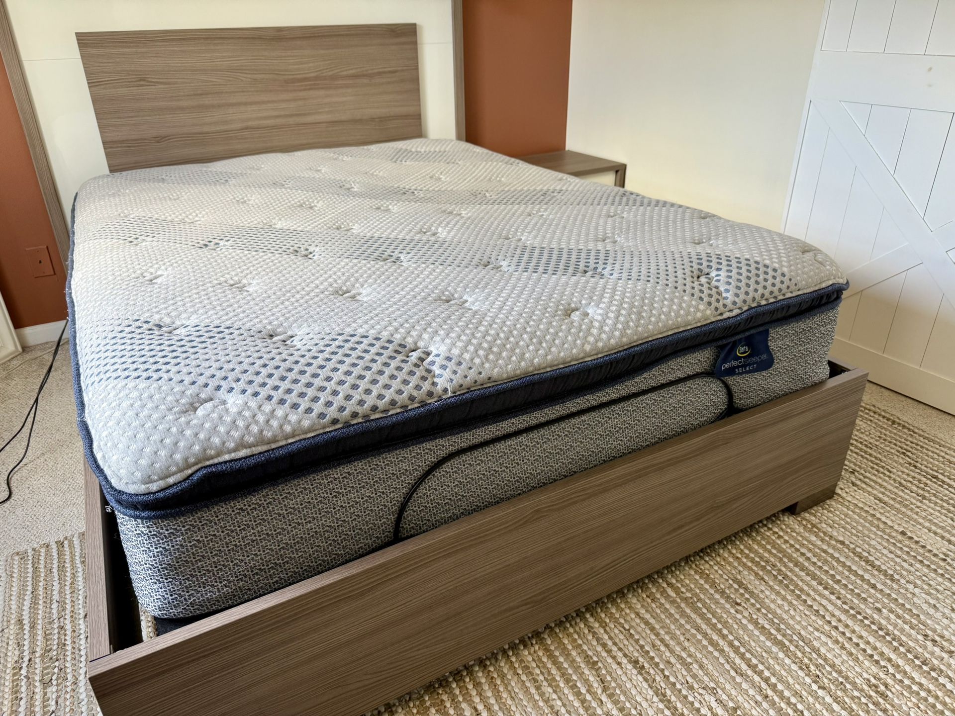 Queen medium firmness mattress with adjustable full size bed frame