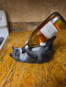 cat wine holder