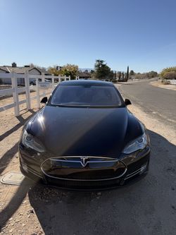 2014 Tesla Model S P85d