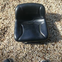 Lawn Mower Seat / Like New