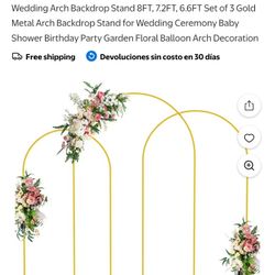 WEDDING ARCH $ 40 dolls