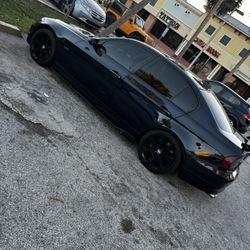 2009 bmw 330d (rear wheel) 