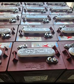 From the trojan brand, new battery of the 6volt group of 210AH, 1-year warranty