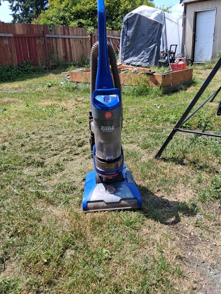Hoover Whole House Rewind Allergen Block Technology 12 Amps Windtunnel 2channels Of Suction $35 O.b.o