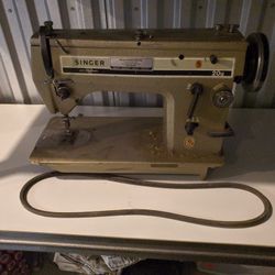 Sewing Machine 