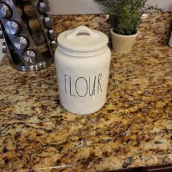 Rae Dunn Flour Container
