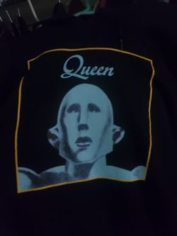 Queen Hoody Sweater XL