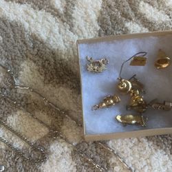 Vintage Necklaces, Gold Tone, Charms, Pendants, Unique Necklaces