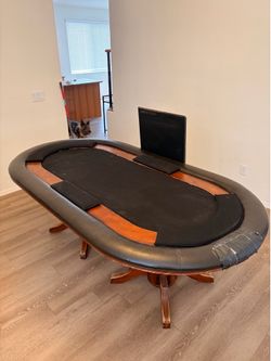 Poker Table
