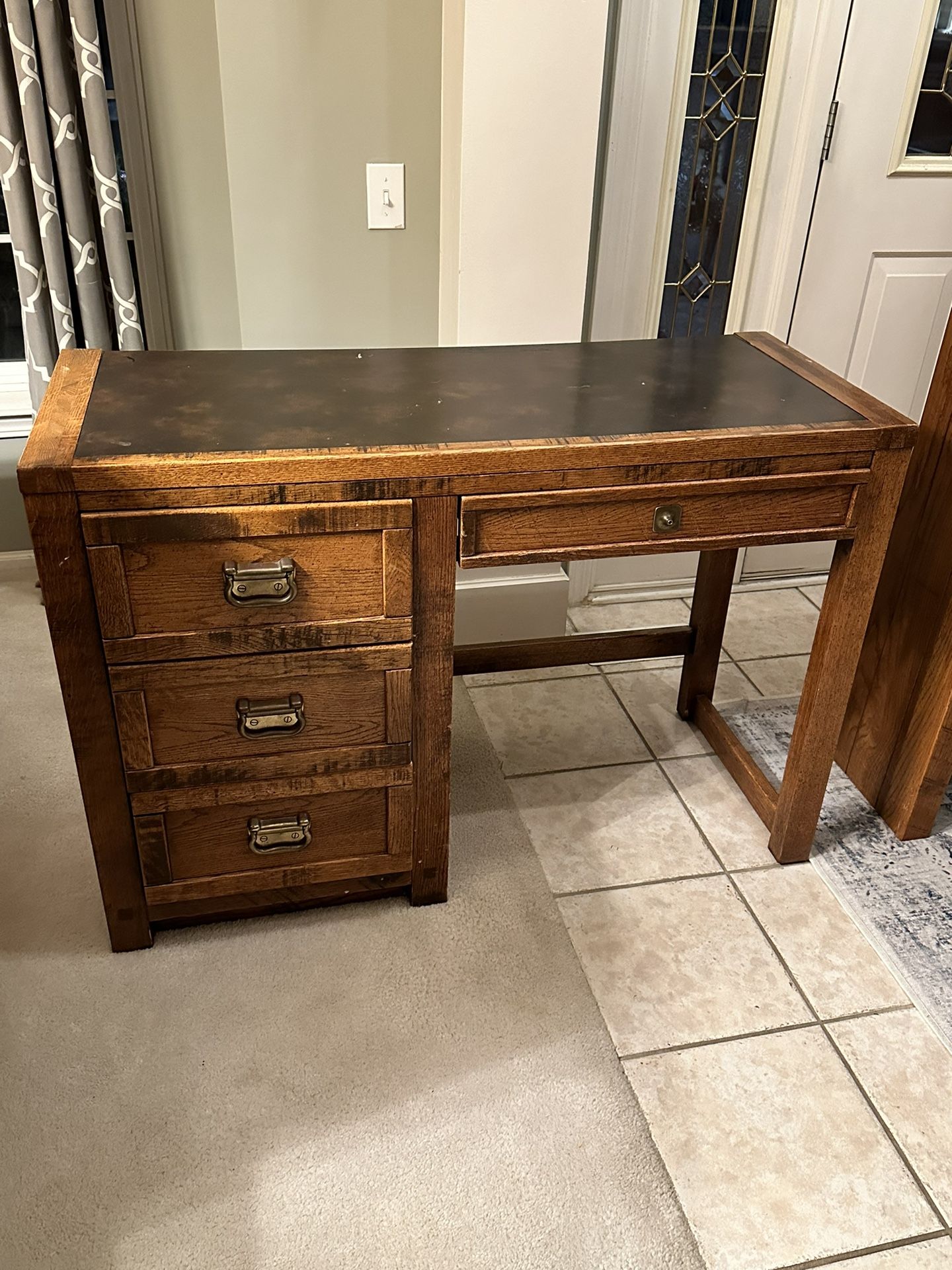 FREE Kids Desk with Attaching Hutch (as seen in E.T. movie)