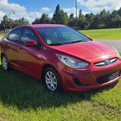 2012 Hyundai Accent